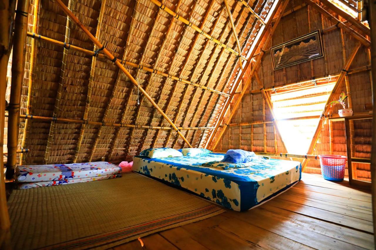 Maison En Bambou Phong-Le Vent Sa Dec Exteriör bild
